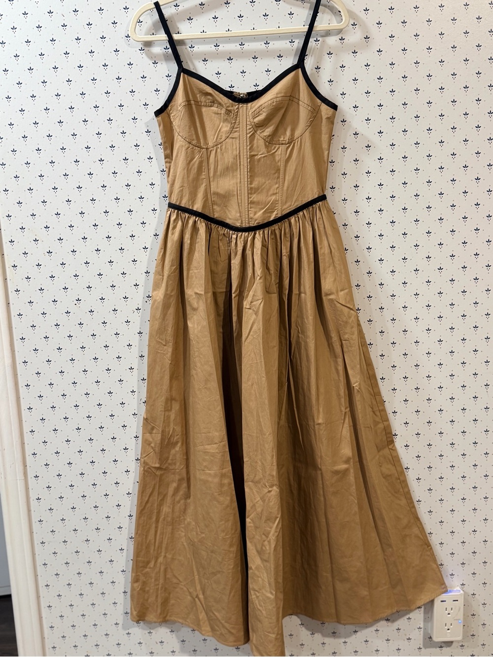 Moon River Tan Cotton Contrast Trim Corset A-Line Maxi Dress - Size S
